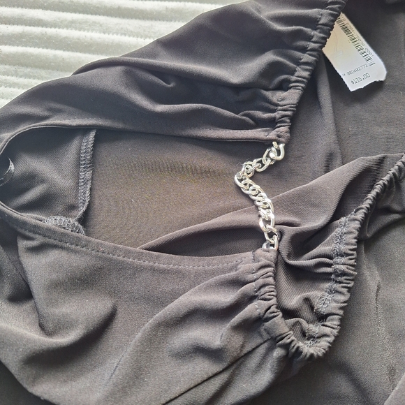 #444🆕️[M] Michael Kors " Cold Shoulder " - Picture 4 of 9